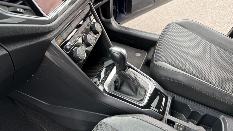 Volkswagen T-Roc 1.5 TSI EVO R-Line 5dr DSG Petrol Hatchback